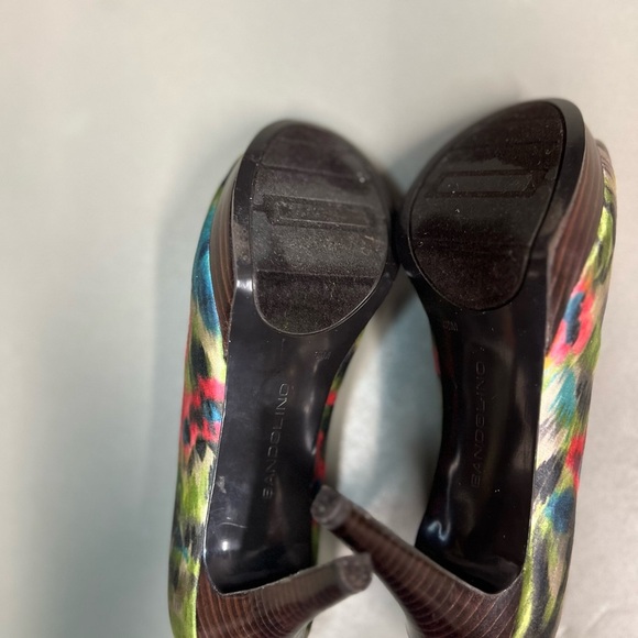 Bandolino Pumps BD7Jamara Abstract Floral Print PeepToe Multi-Color Size 6.5 - Picture 7 of 10